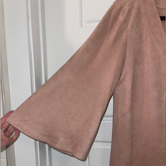 ADORABLE suede mini dress with *Bell Sleeves* - Picture 3 of 8